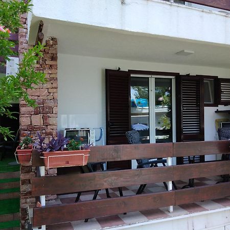 Bg Apartman ซูโตมอเร ภายนอก รูปภาพ
